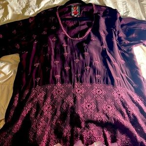 Gorgeous long sleeved Johnny Was top with lace detailing